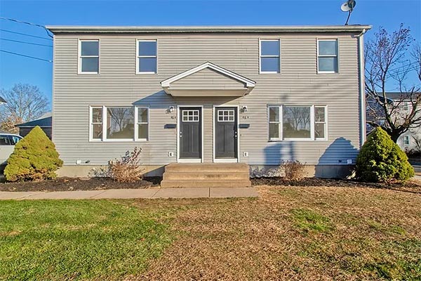 46 Chapel St, Westfield, MA 01085 46 Chapel St, Westfield, MA 01085