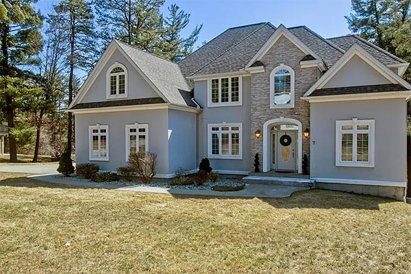 7 Lauren Ln, Southwick, MA 01077 7 Lauren Ln, Southwick, MA 01077