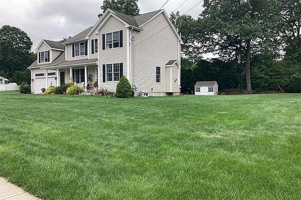 73 Shaker Rd, Westfield, MA 01085 73 Shaker Rd, Westfield, MA 01085