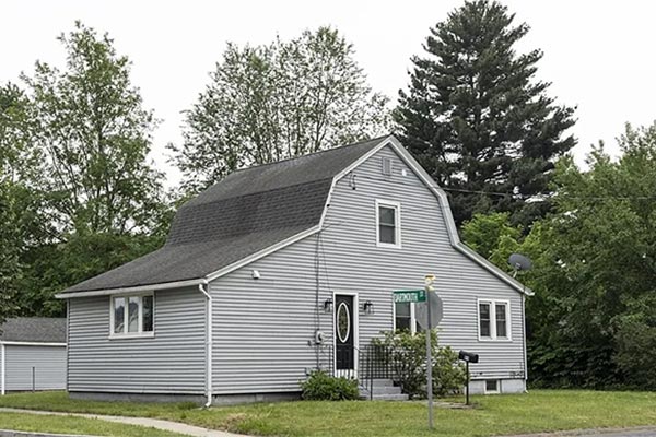 99 Dartmouth St, Westfield, MA 01085 99 Dartmouth St, Westfield, MA 01085